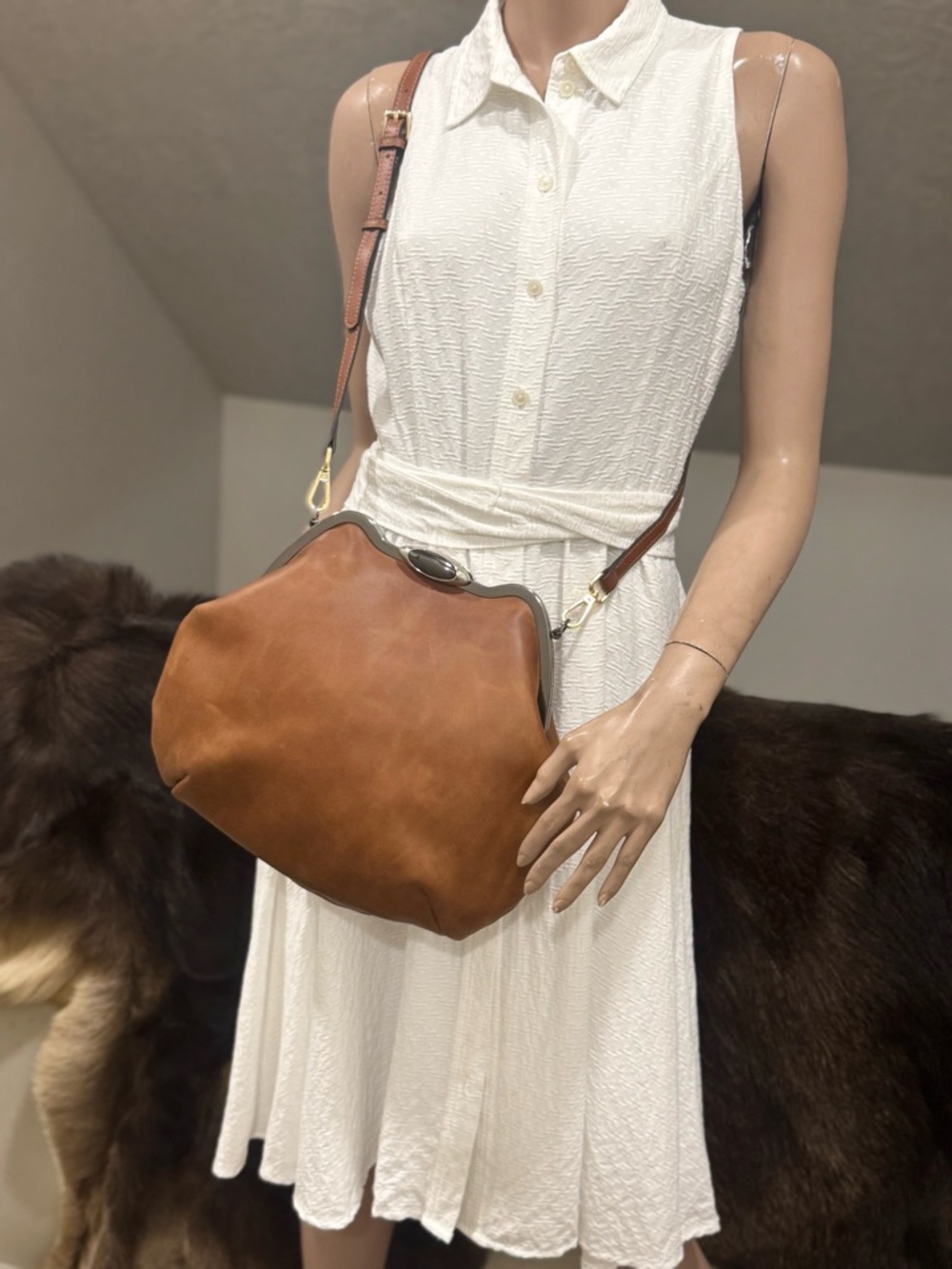 Original Design! Unique Crazy Horse Cowhide Handmade Custom Frame Slouchy Bag - Picture 12 of 16